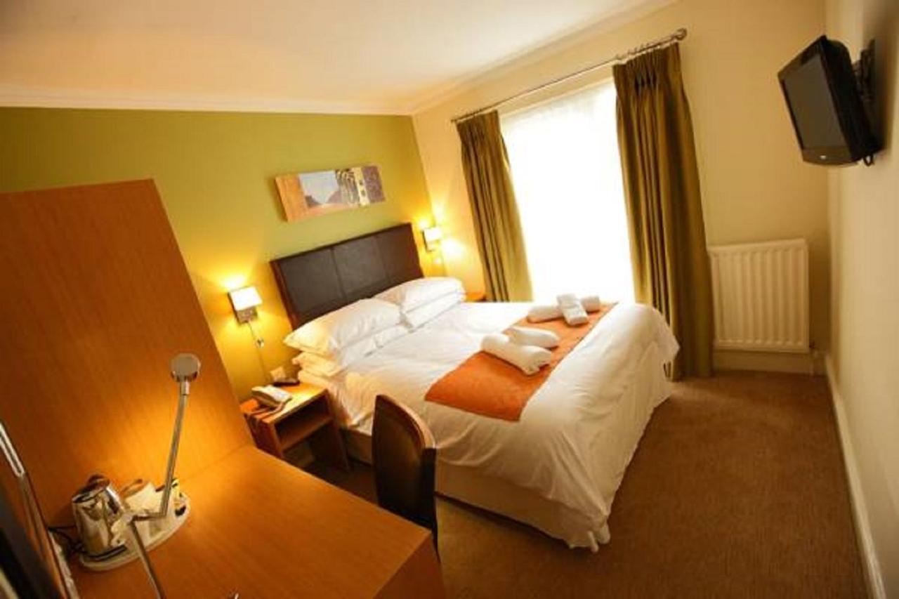 Rose And Crown Hotel Porthcawl Exterior photo